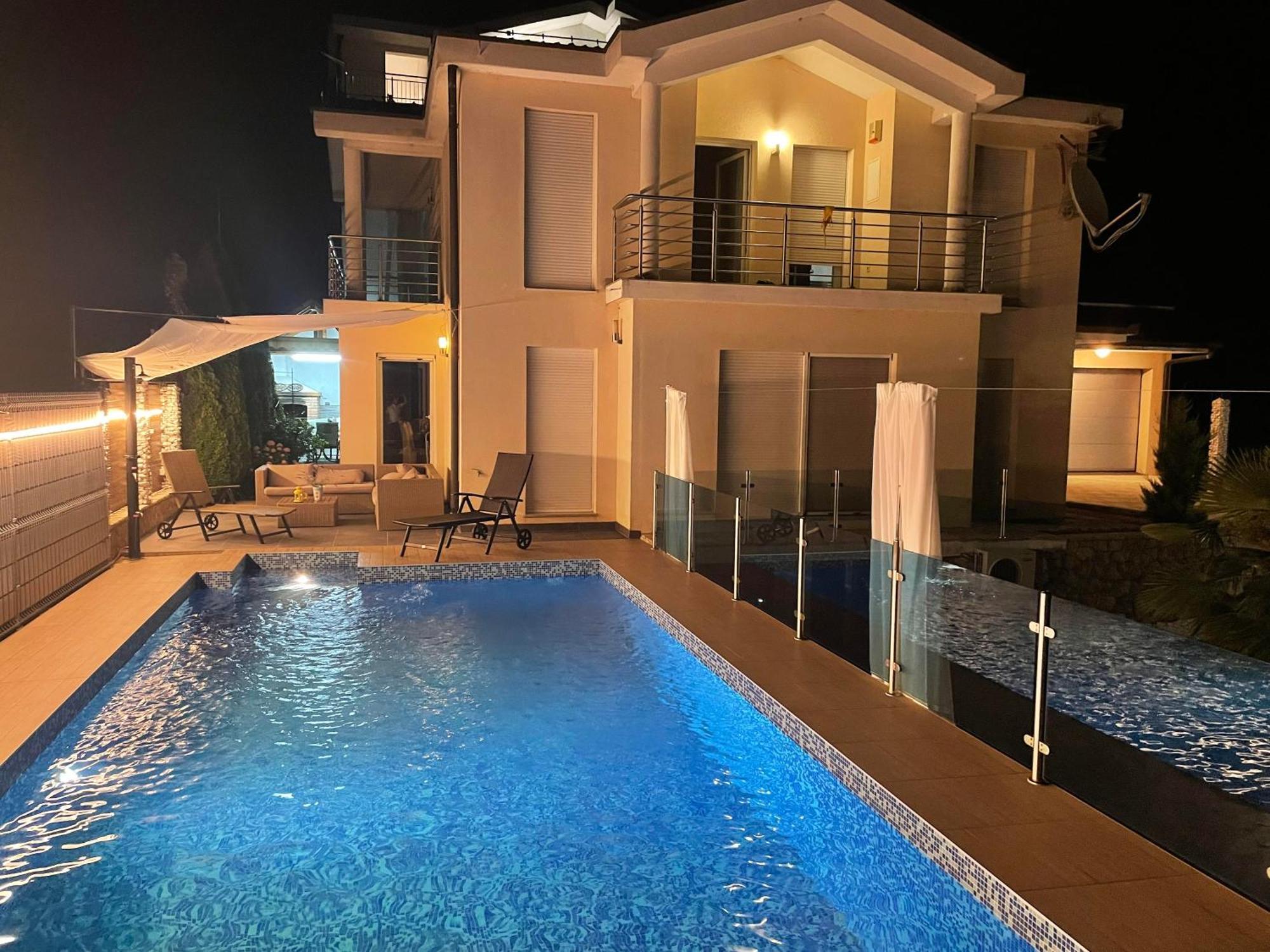 Ferienhaus Široki Brijeg Buitenkant foto